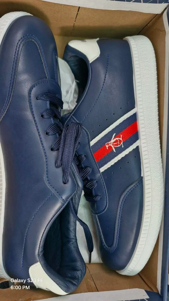 Penguin trainers size 9 brand new never worn in or - Image 1