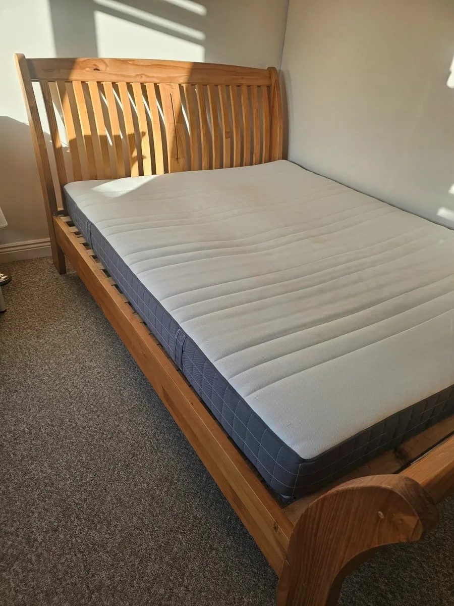 Bed and matres - Image 1