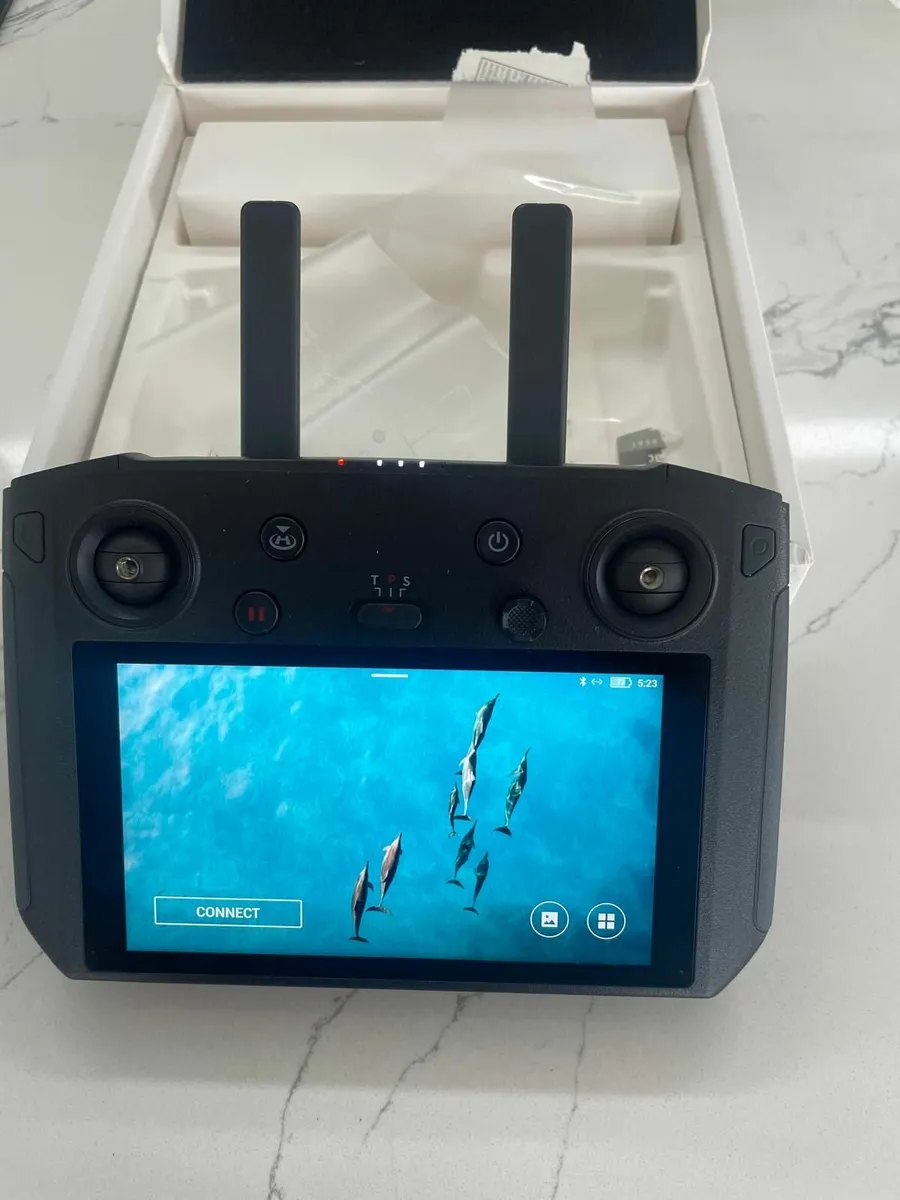 DJI smart controller 16gb - Image 1