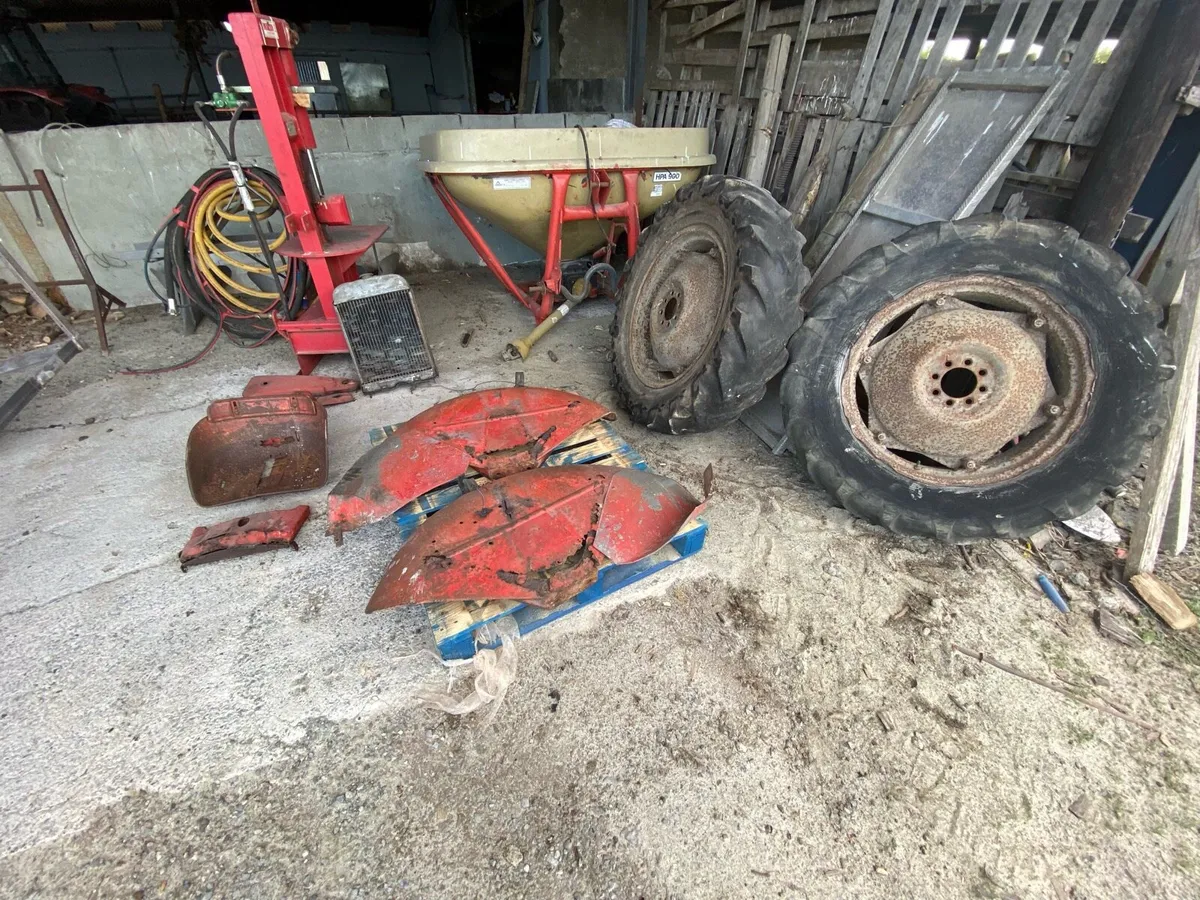 Massey 35 parts - Image 1