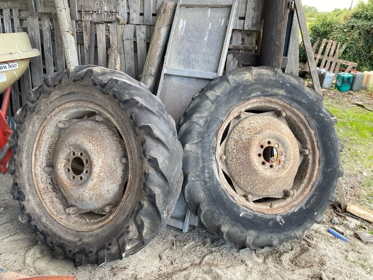 Massey 35 parts - Image 2