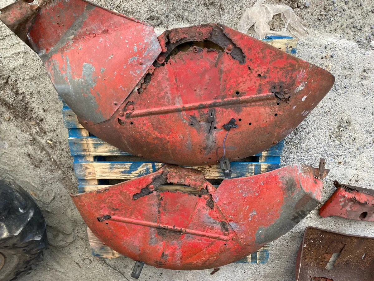 Massey 35 parts - Image 3