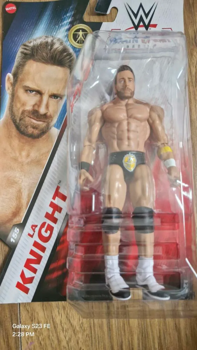 WWE Ultimate Edition Action Figure Series 23 LA Kn - Image 1