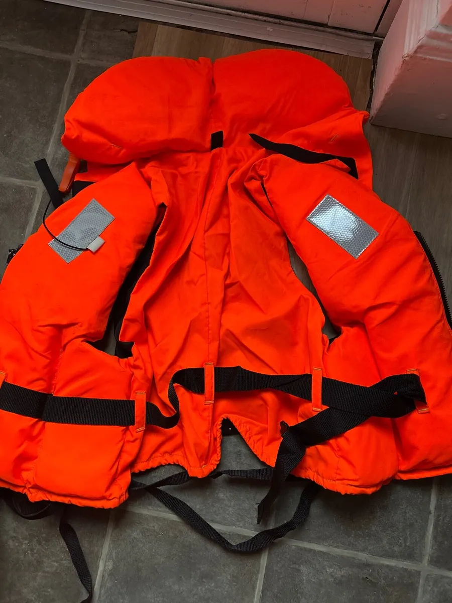 Life jacket Rettungswete 100 1 adult 2 child - Image 1