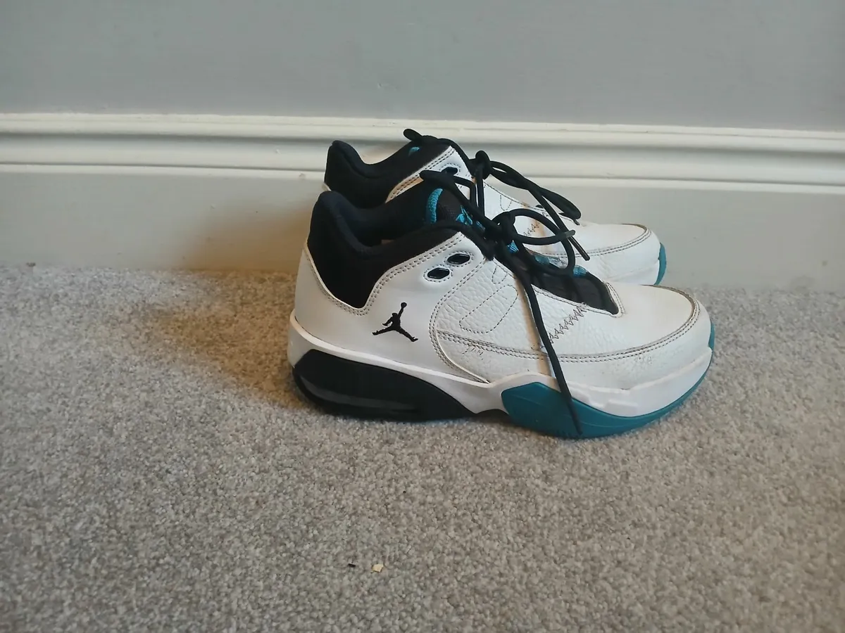 Jordan shoes - Image 3