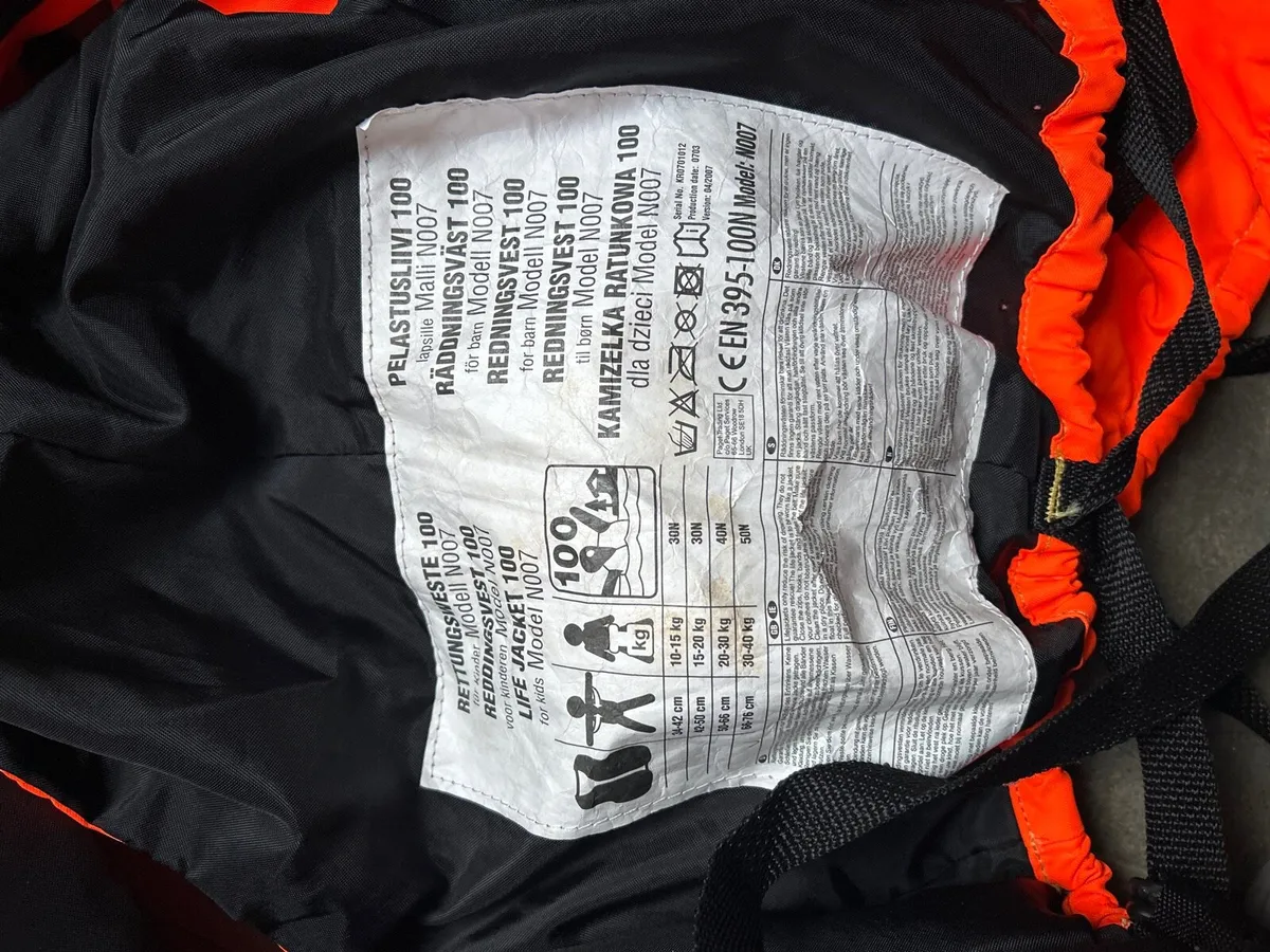 Life jacket Rettungswete 100 1 adult 2 child - Image 4