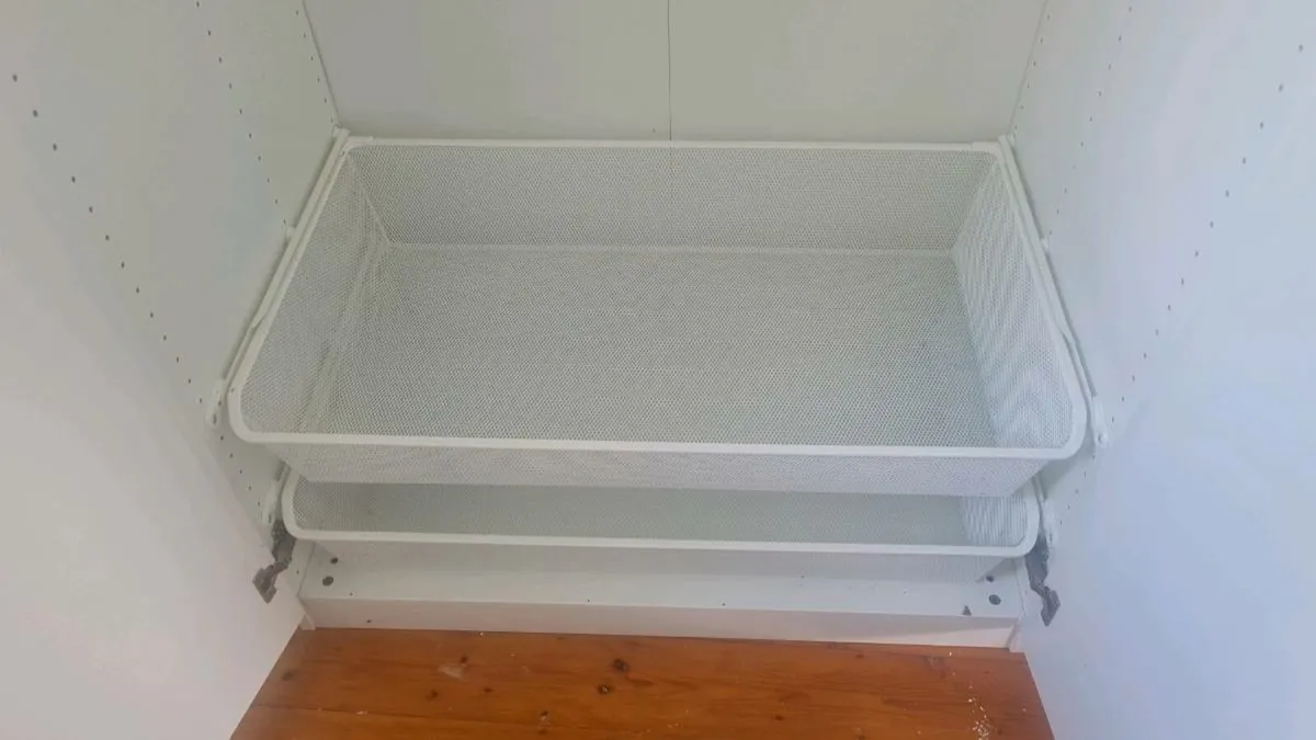 Wardrobe - Image 3