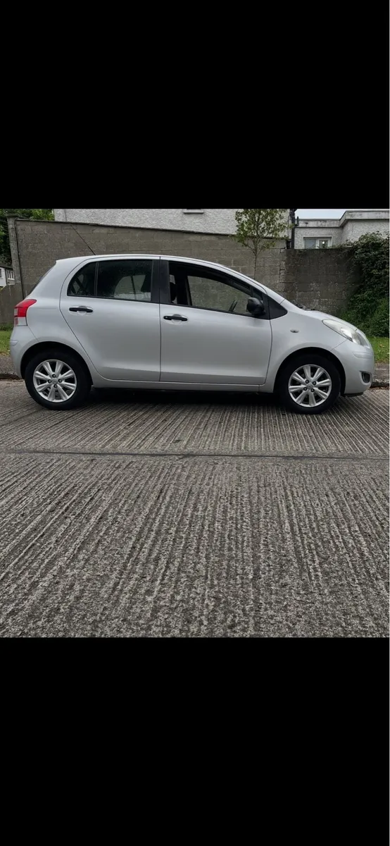 Toyota Yaris Sport *81,000km NCT 10/26* - Image 2