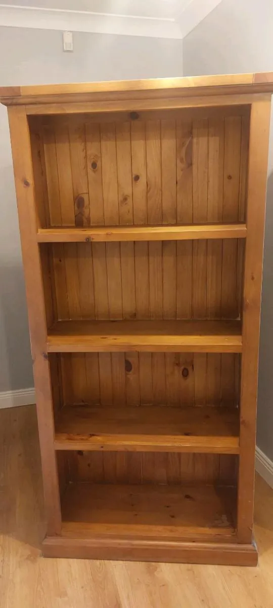Book shelf