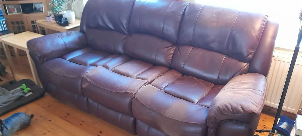 Three Seater Dual recliner, Faux Leather - Image 2