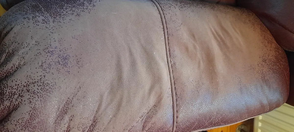 Three Seater Dual recliner, Faux Leather - Image 3