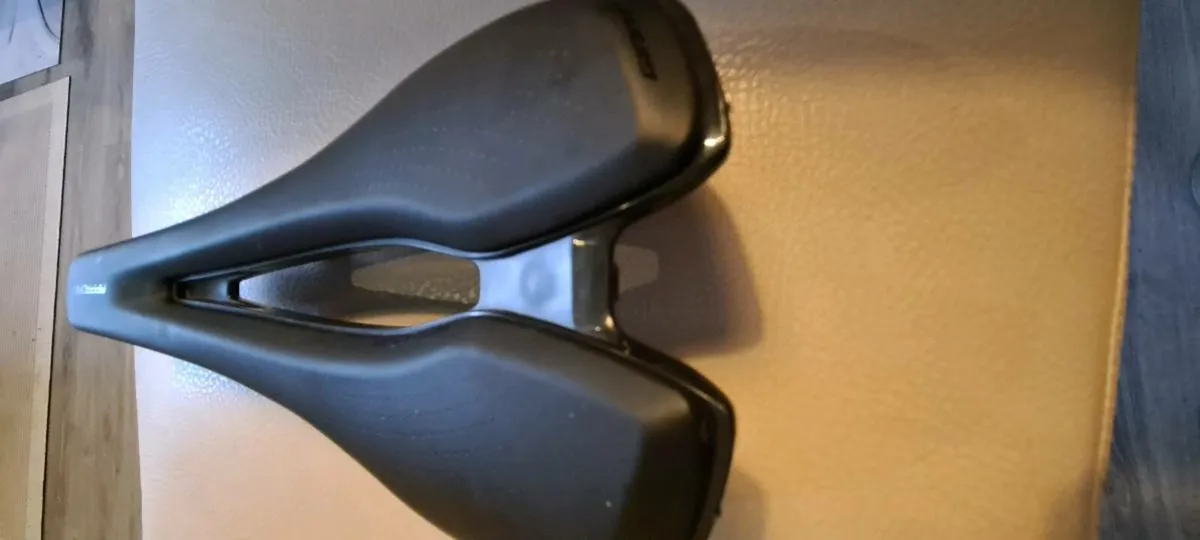 Bike saddles - Image 3