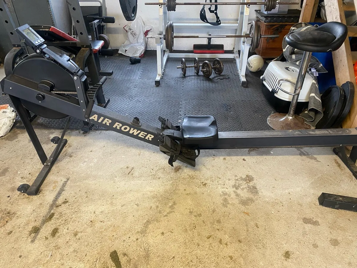 Rowing Machine - Image 1