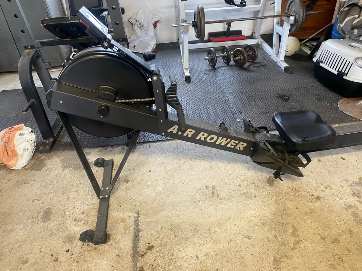 Rowing Machine - Image 2