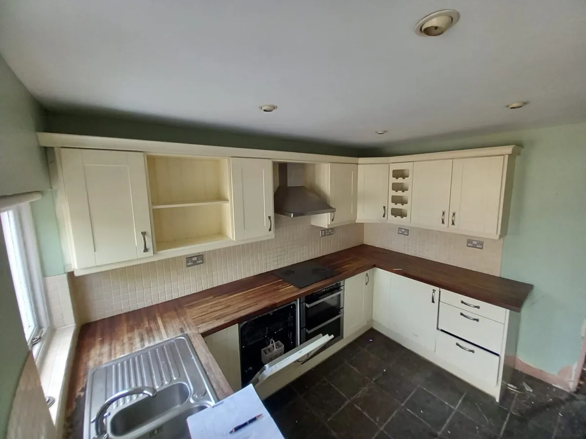 Fitted Kitchens - Image 2