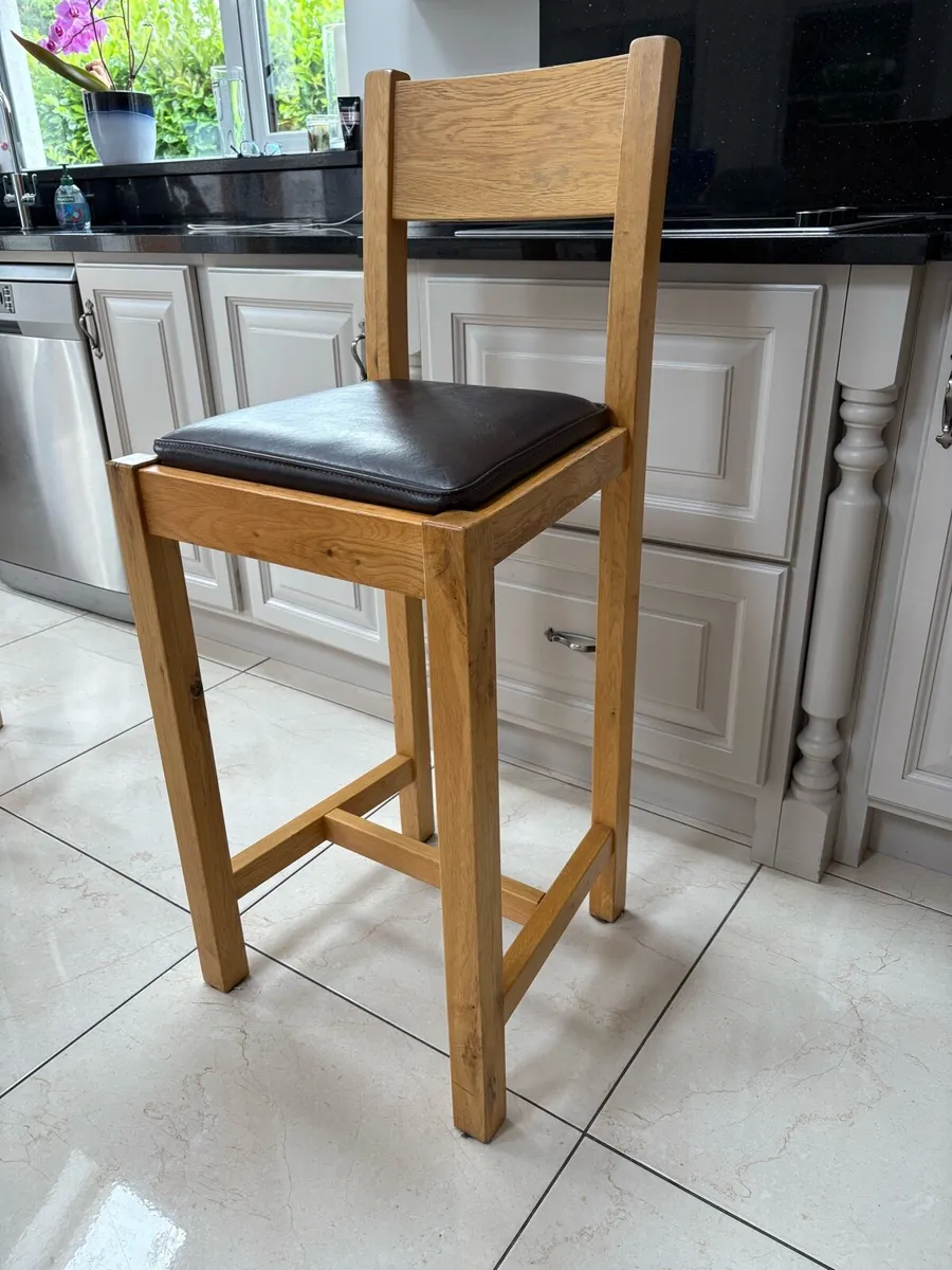 Rathwood Kitchen Stool - Image 3