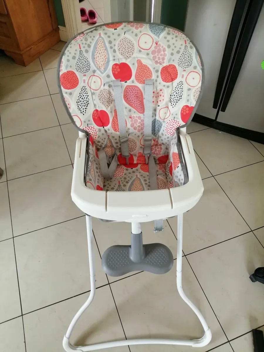 High Chair - Image 1