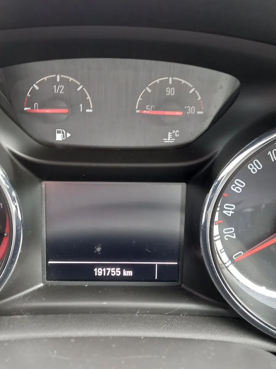 2016 Opel Astra 1.6 Diesel - Image 2