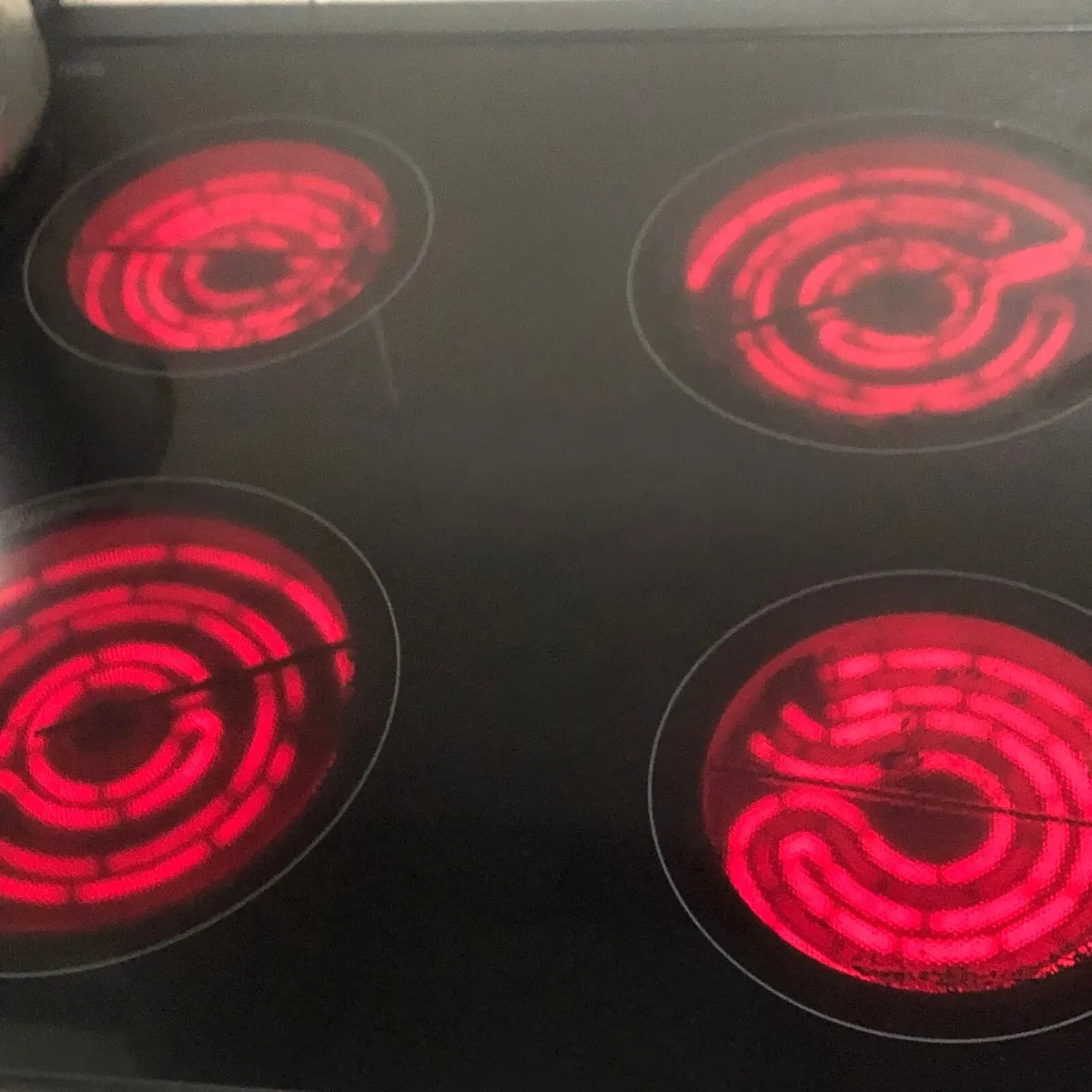 Electric cooker works perfect - Image 1