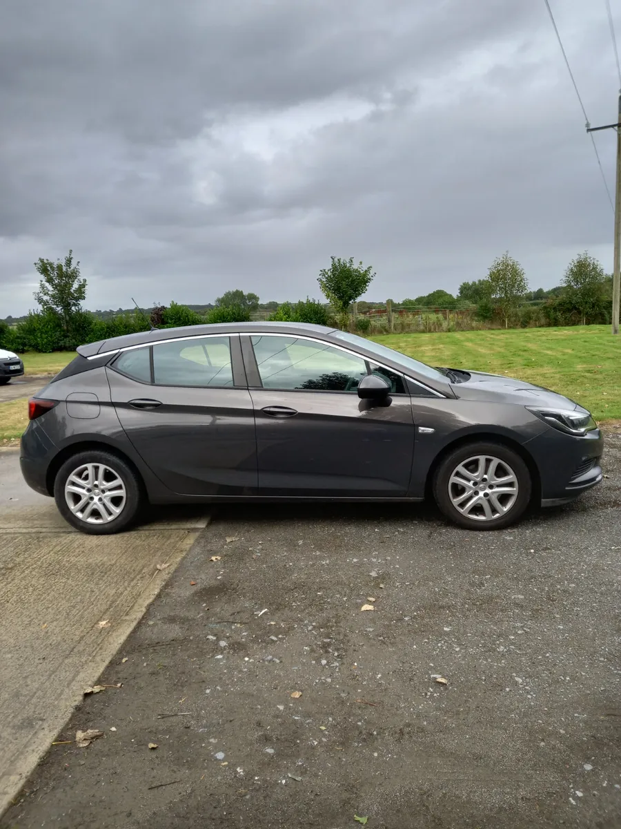 2016 Opel Astra 1.6 Diesel - Image 1