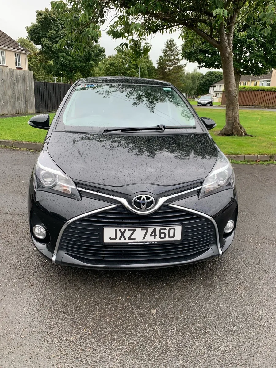 2017 TOYOTA YARIS 1329cc 6 SPEED PETROL iCON VVT-1 - Image 1