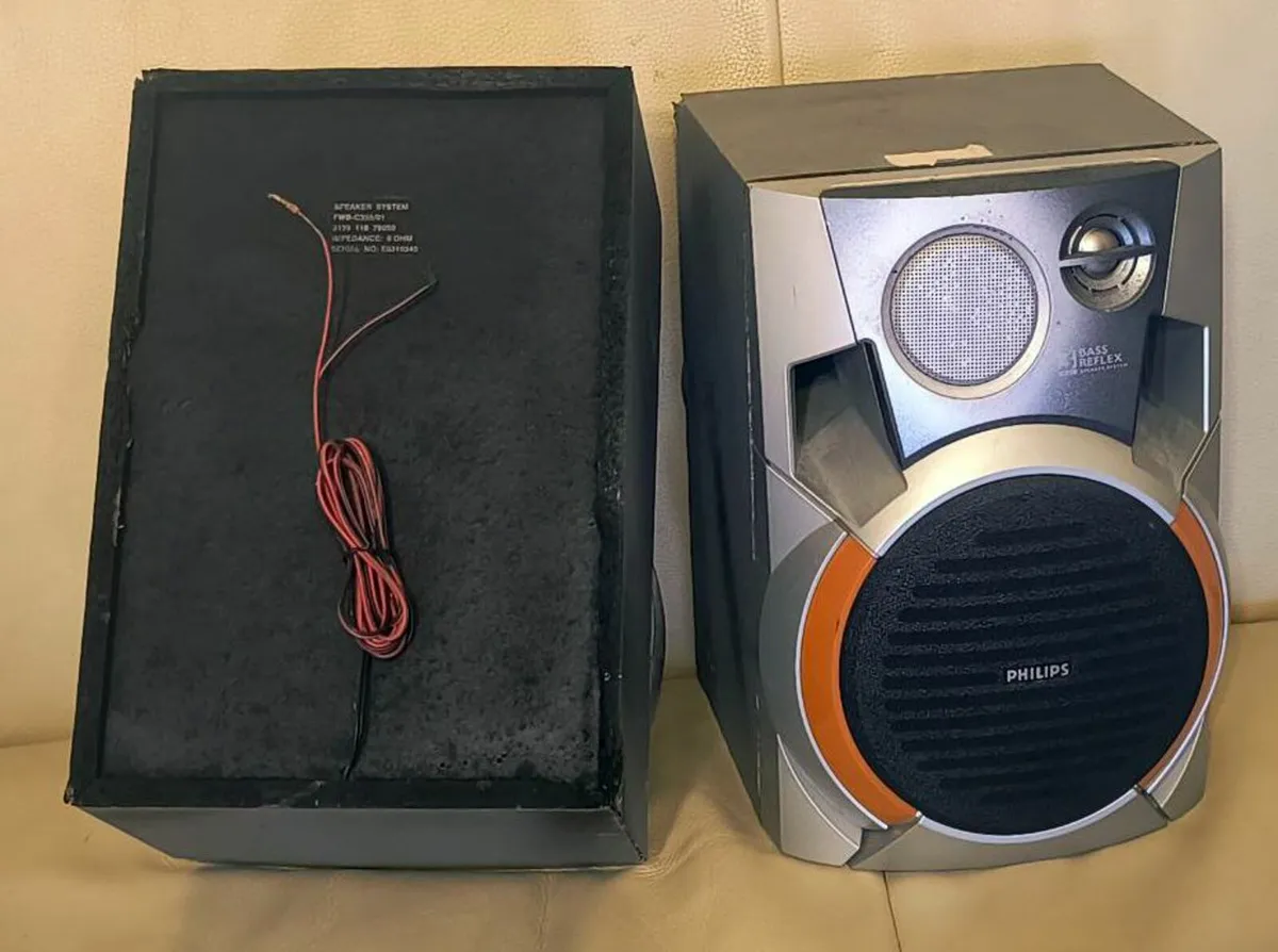 Philips Speaker System 6 OHM Mini Hifi System - Image 4