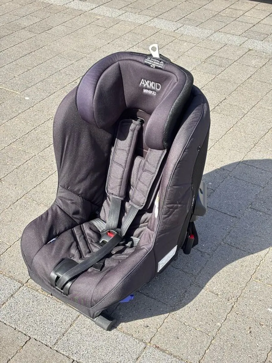 Rear-facing car seat Axkid Minikid - Image 1