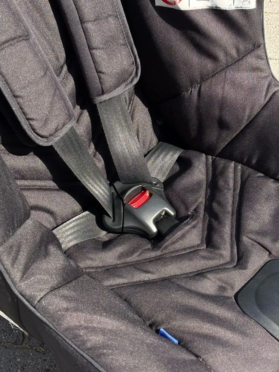 Rear-facing car seat Axkid Minikid - Image 4