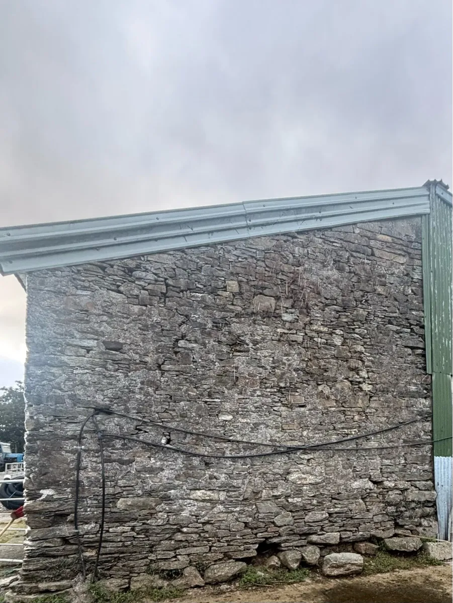 Old Building stone - Image 1