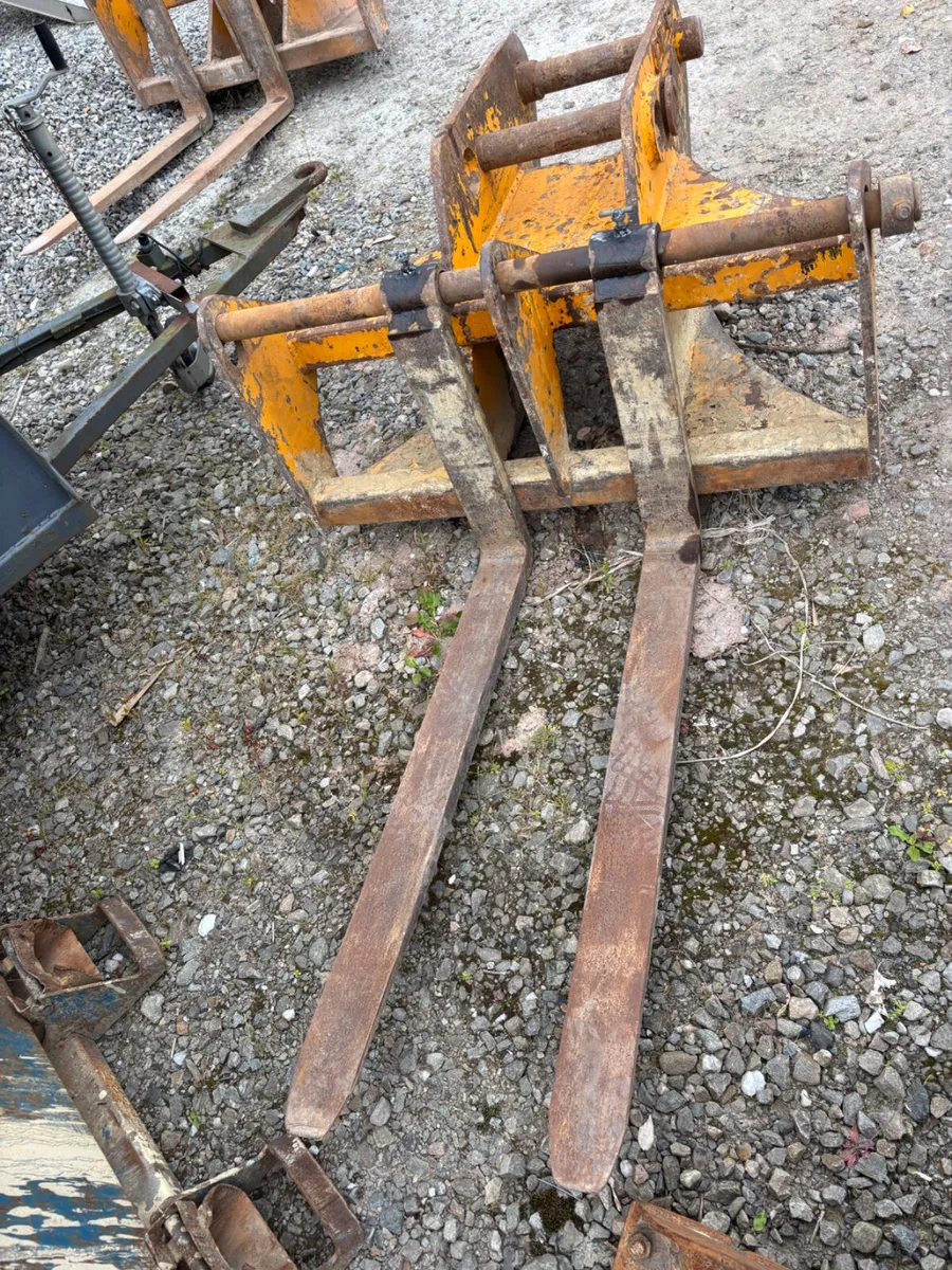 2021 CES 1100mm Excavator Forks - Image 4