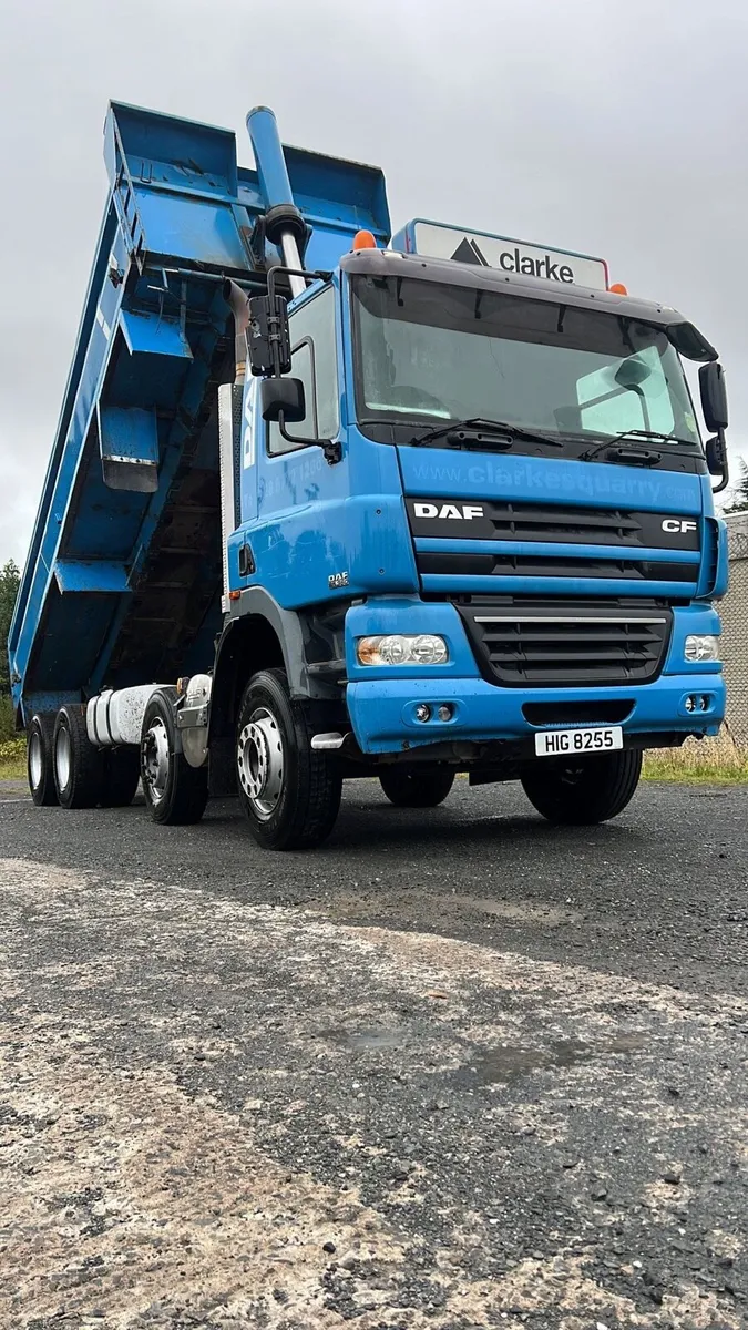 2009 DAF 85 360 8x4 Manual - Image 4