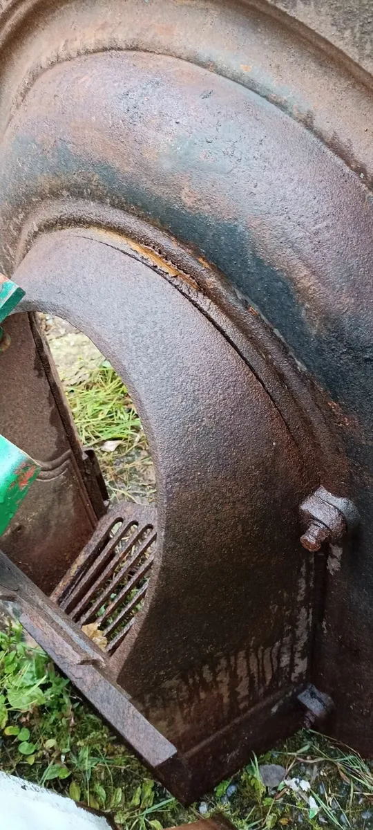 Cast Iron Insert - Image 3