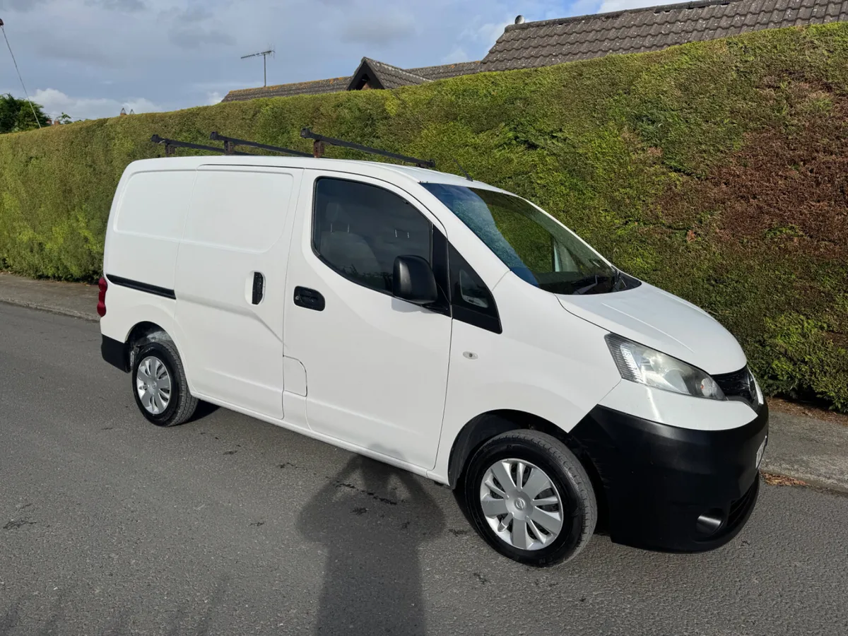 Nissan NV200 - Image 1