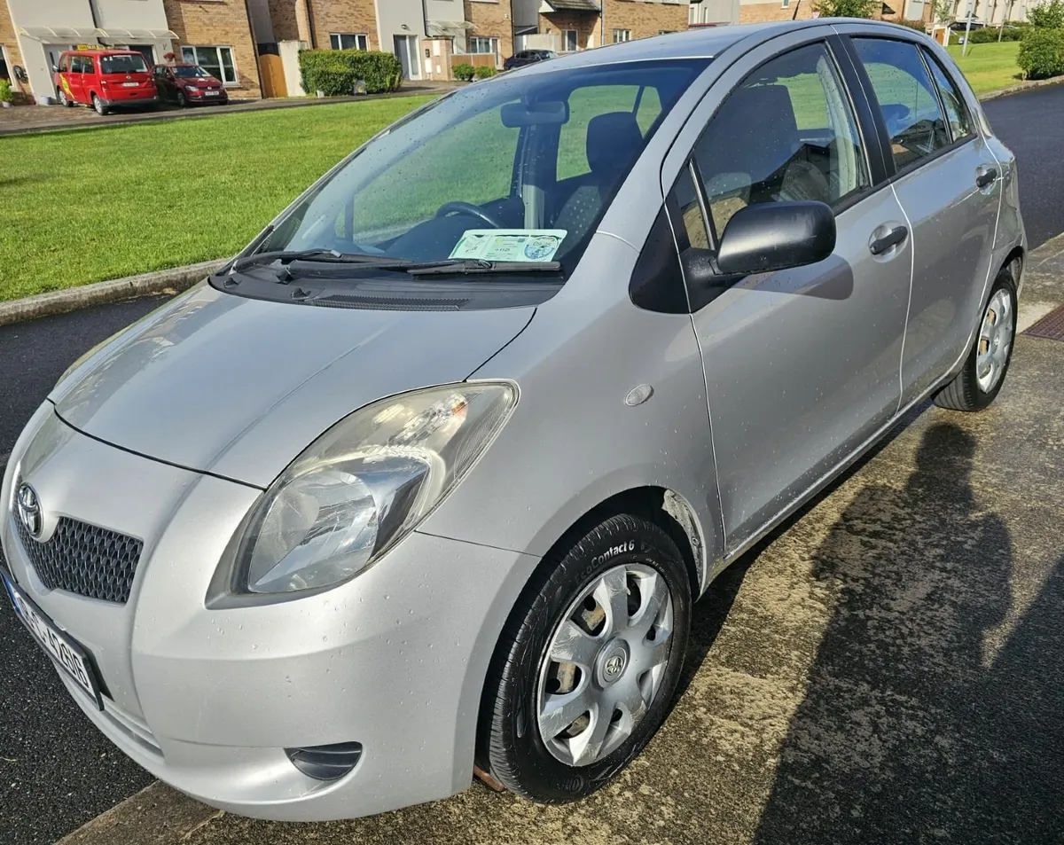 Toyota Yaris 2008 - Image 3