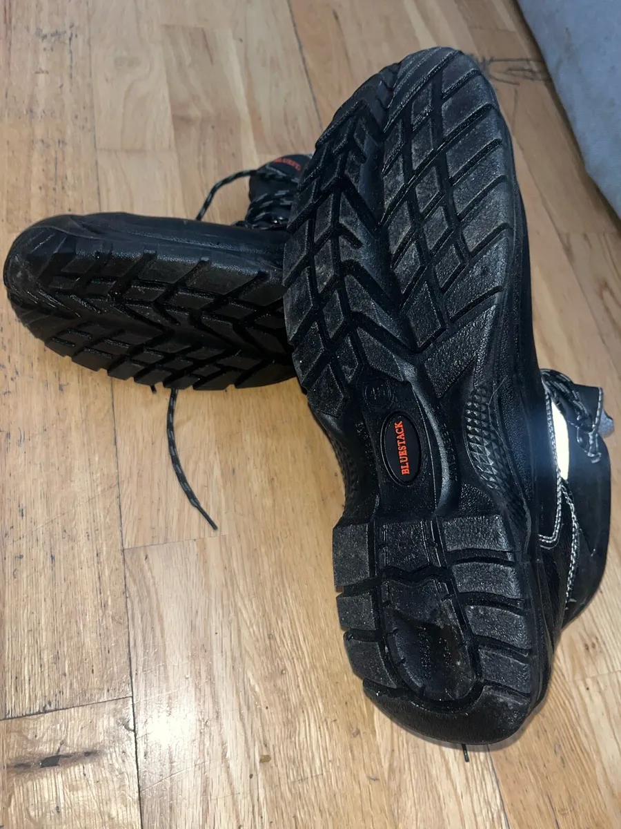 Safety boots - Image 4