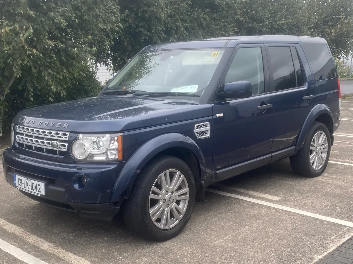 2013 Discovery 4, V6 3.0L, 5 Seat, €333 Tax - Image 1