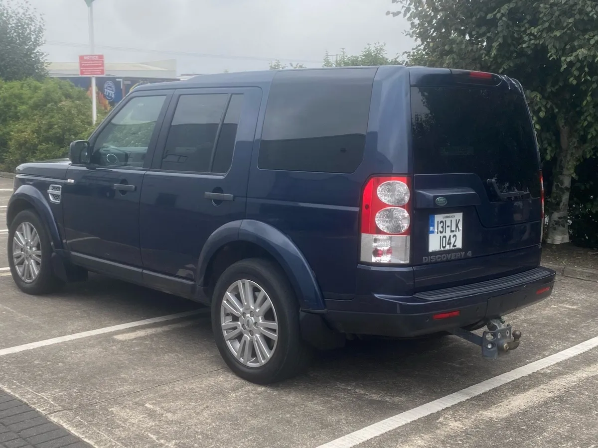 2013 Discovery 4, V6 3.0L, 5 Seat, €333 Tax - Image 2