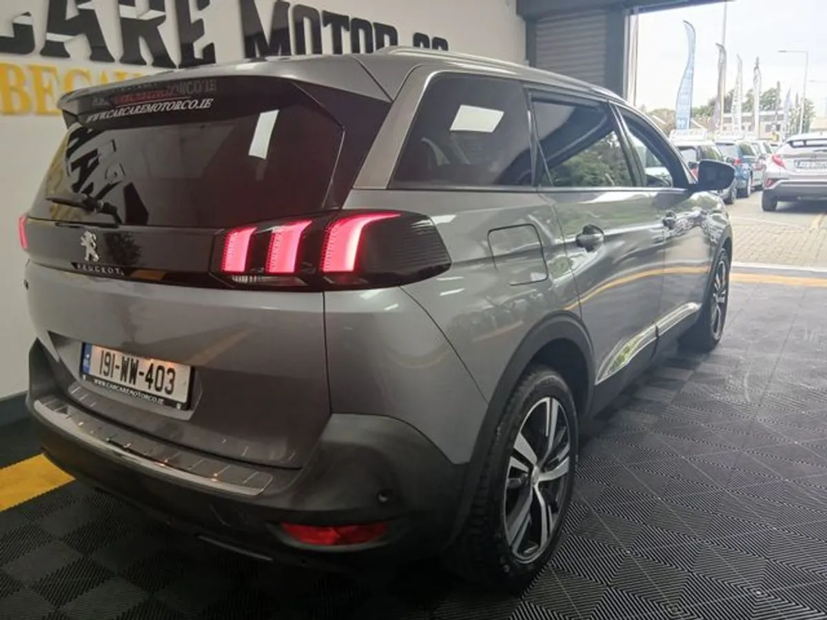 Peugeot 5008 Allure 1.2 Petrol 7 Seater Finance A - Image 4