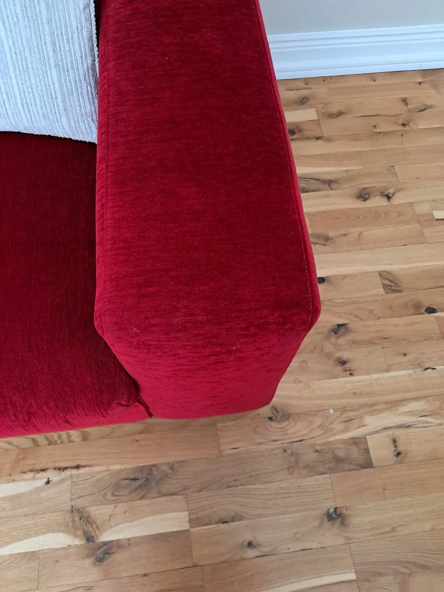 2 seater Couch - Image 2