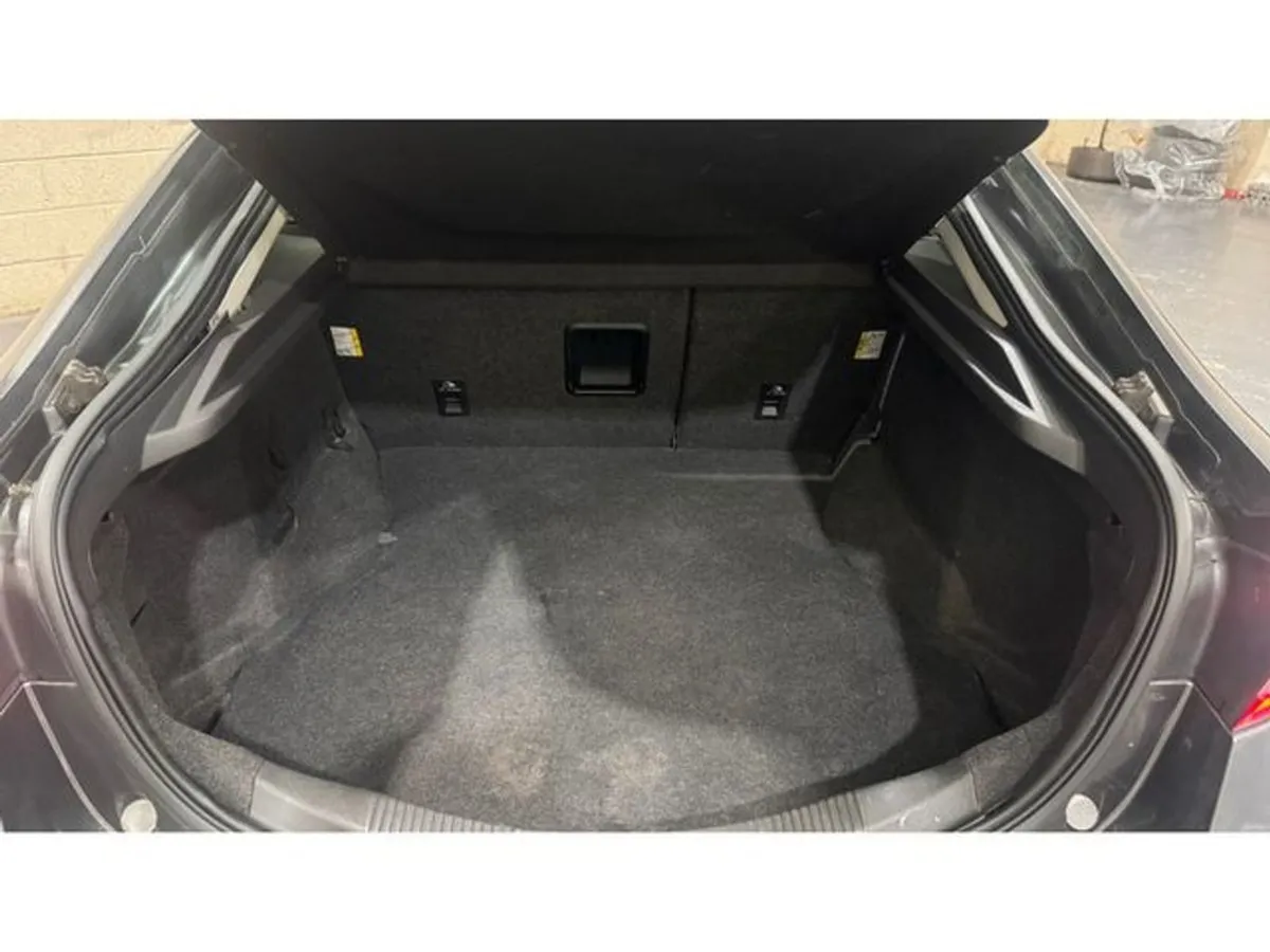 Ford Mondeo 1.5 Tdci Zetec Econetic 120PS 5DR - Image 4