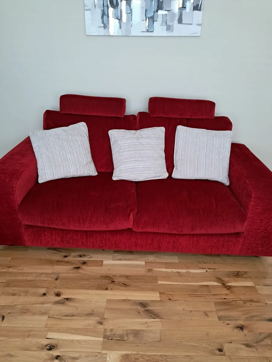 2 seater Couch - Image 4