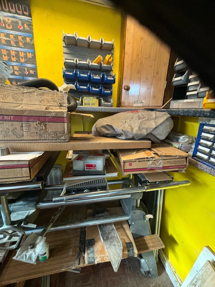 Shop Smith multi saw huge amount tooling 240v - Image 4
