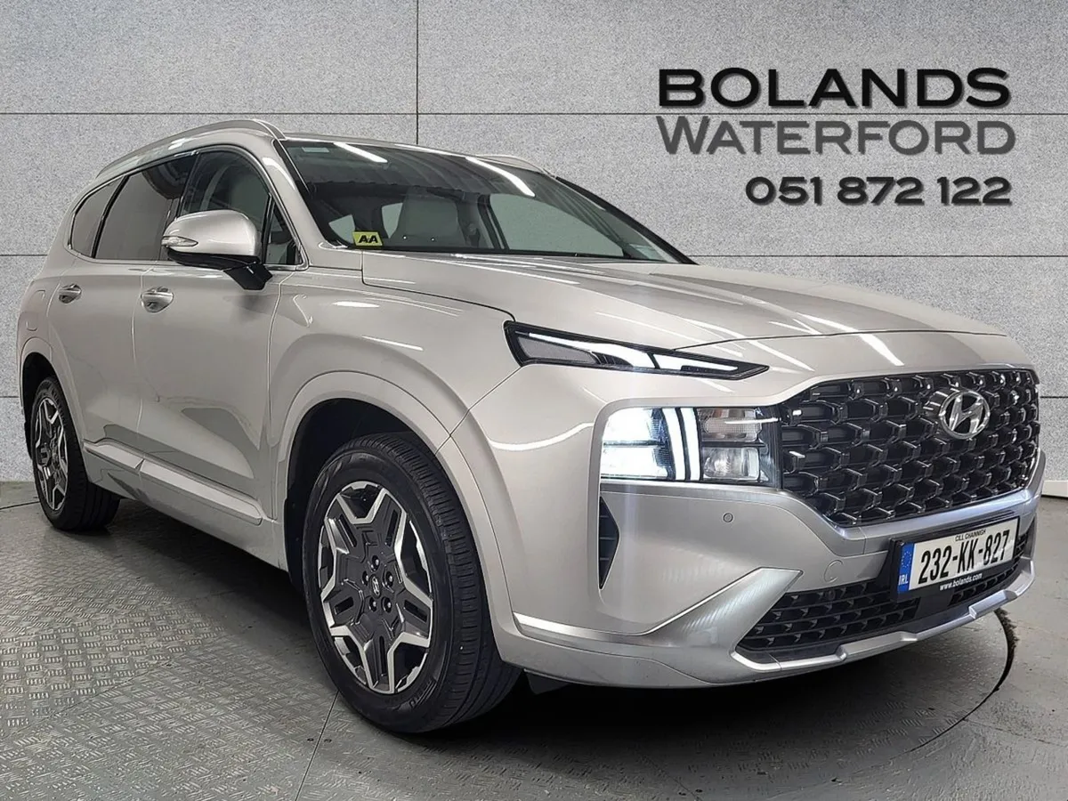 Hyundai Santa Fe 1.6 Phev 4WD Executive Plus Auto - Image 1