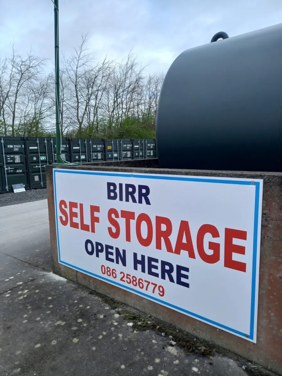 Storage space - Image 1
