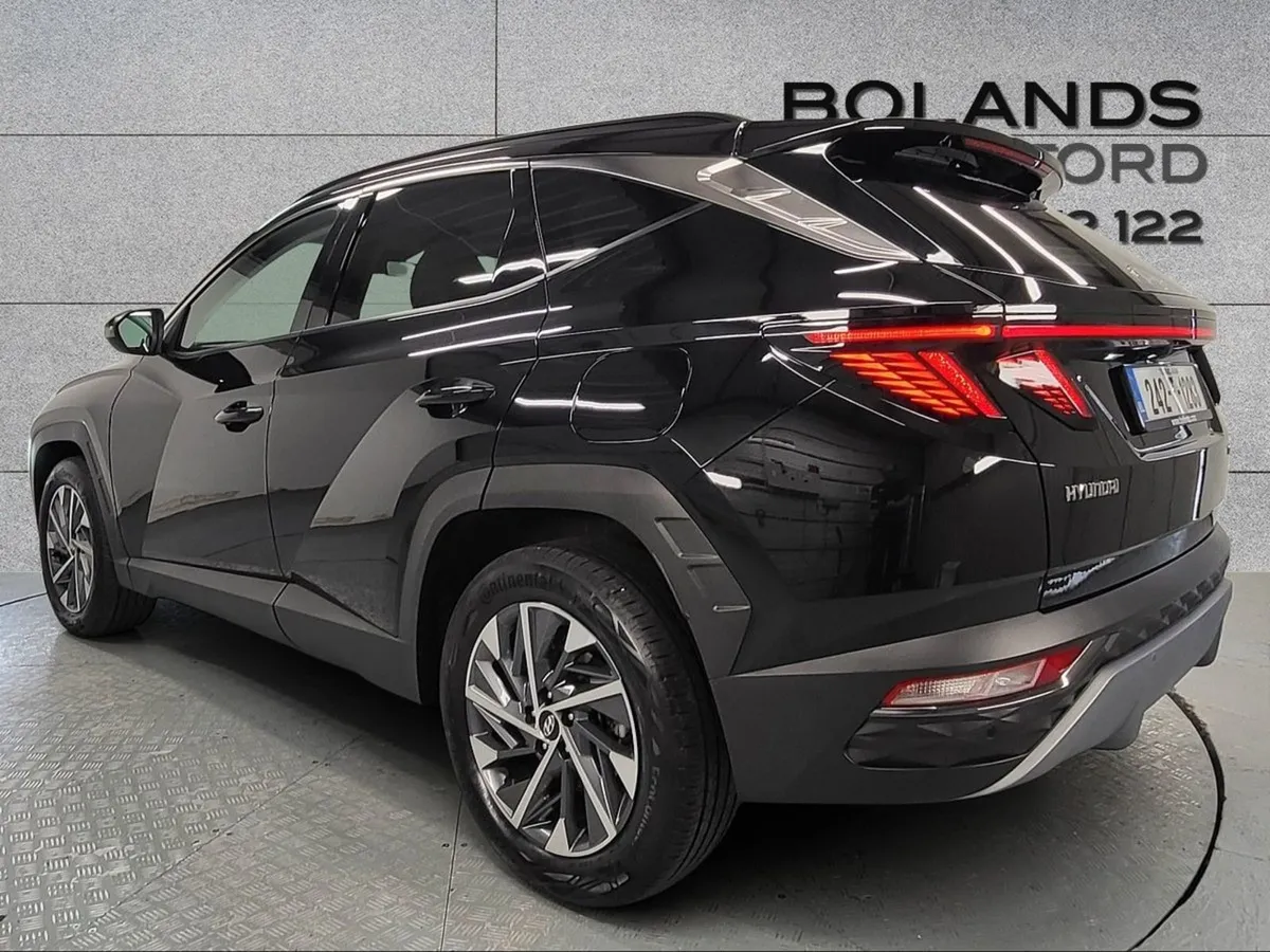 Hyundai Tucson 2WD Executive Plus Finance From  1 - Image 2