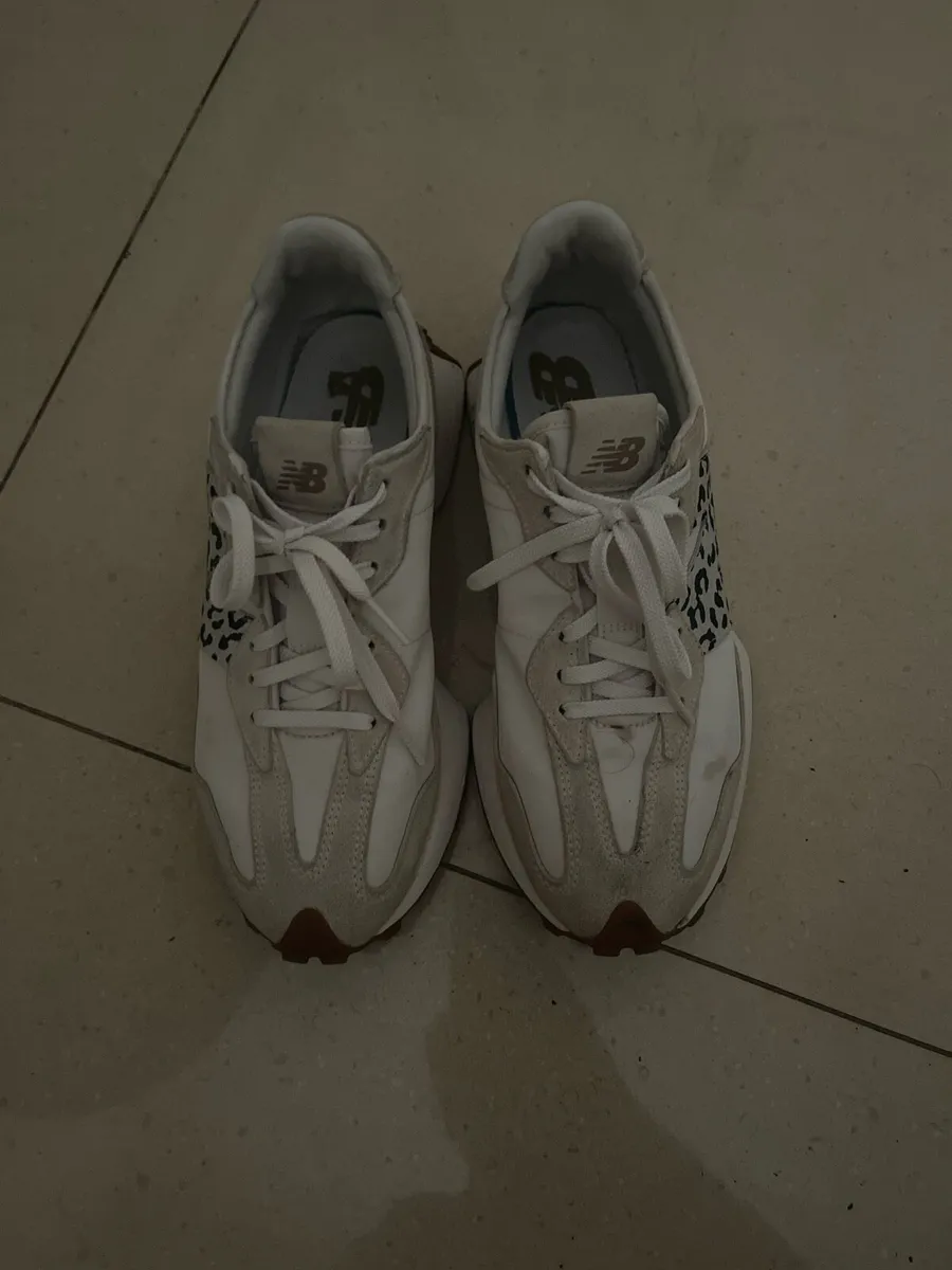 New Balance Trainers - Image 2