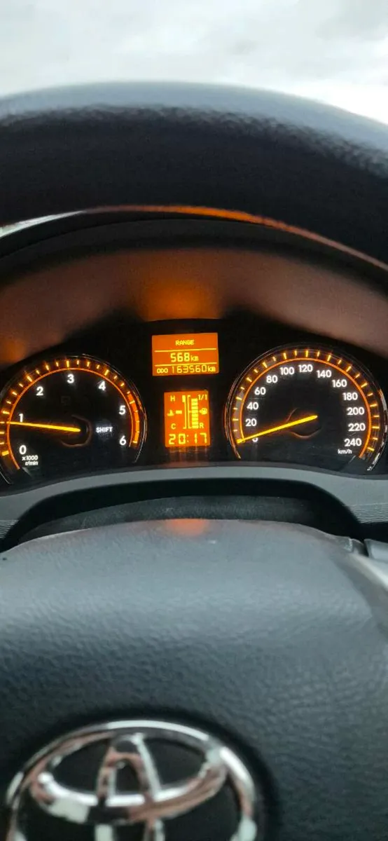 Toyota avensis - Image 4