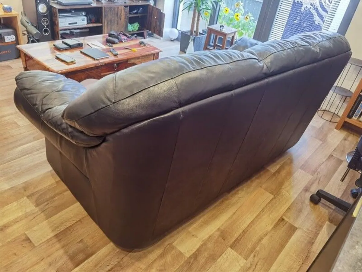 Black leather 3 seater sofa - Image 2