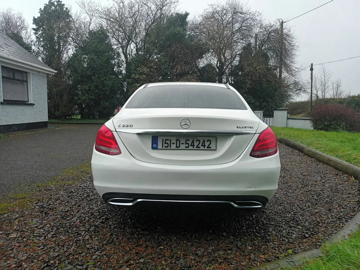 2015 C220 Bluetec Sport - Image 4