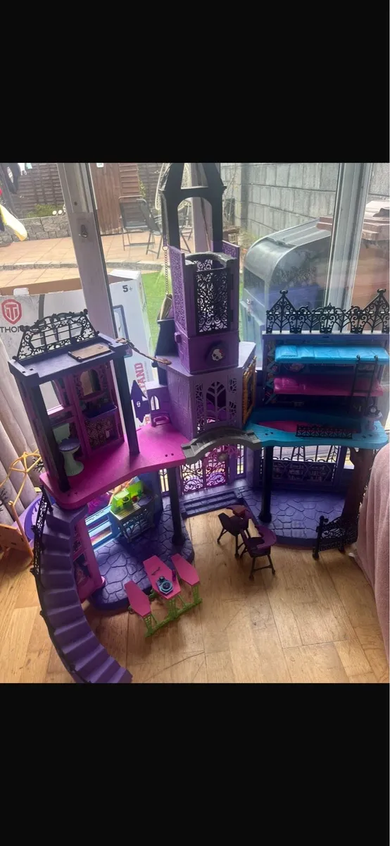 Monster high haunted high school - Image 2